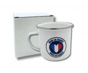 mug emaillé en argent avec boite